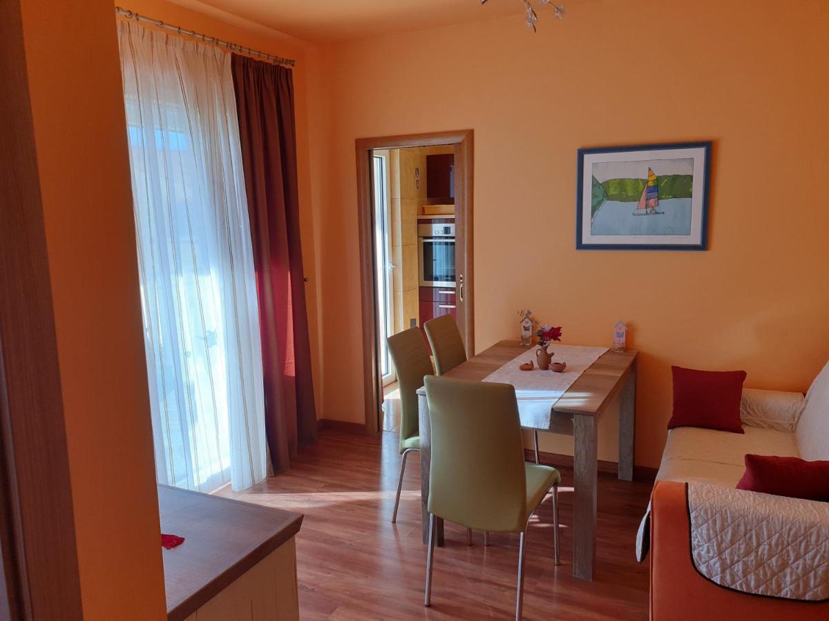 Apartmani Danja Kastela Dış mekan fotoğraf